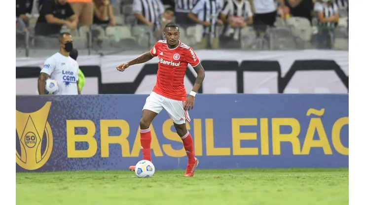 Edenílson analisou a derrota do Internacional para o Atlético-MG (Foto: Ricardo Duarte/Internacional)