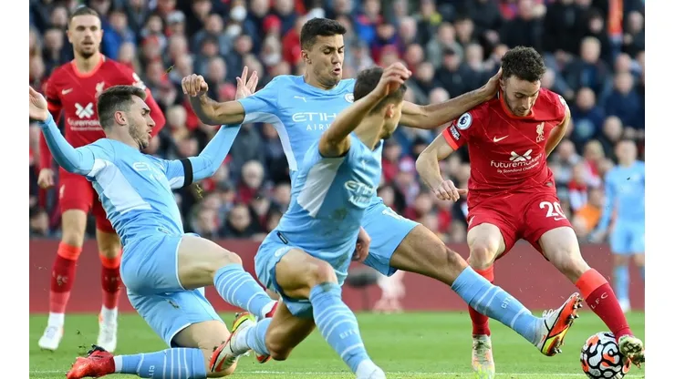 Liverpool e Manchester City empataram por 2 a 2 em Anfield (Foto: Getty Images)