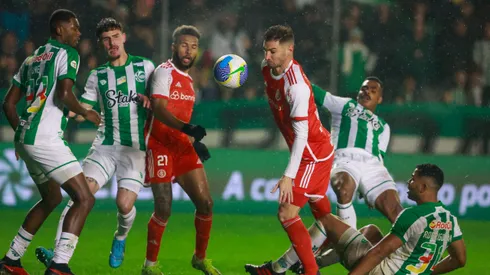 Em partida muito polêmica, Internacional e Juventude empataram em 1 a 1 pelo jogo de volta da terceira fase na Copa Do Brasil 2024. Foto: Luiz Erbes/AGIF