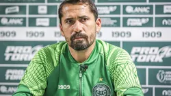 Morínigo: satisfeito com o elenco que tem em mãos (Foto: Divulgação/Coritiba)