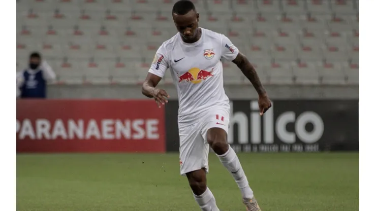 Helinho: pode ser comprado pelo Red Bull Bragantino (Foto: Robson Mafra/AGIF)