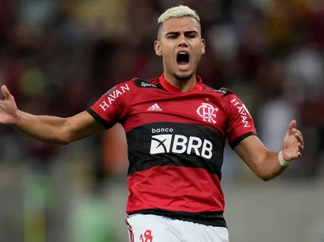 Andreas Pereira revela satisfação em estar no Flamengo na chegada ao Equador: “Me sinto muito bem”