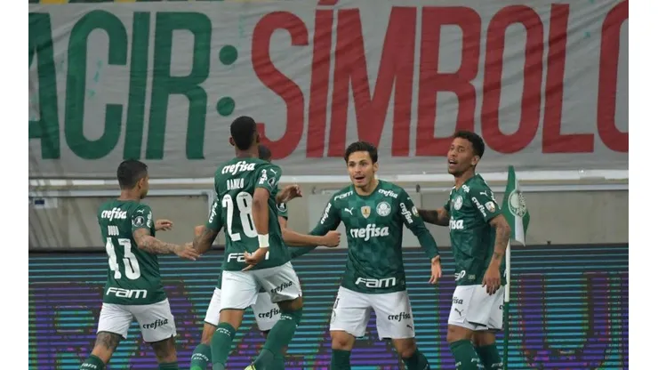 Jogo contra o Atlético-MG além da vaga na final para a Libertadores vale uma boa premiação para o Verdão. (Foto: Getty Images)