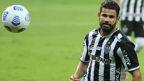 Diego Costa: sofreu lesão muscular (Foto: Fernando Moreno/AGIF)