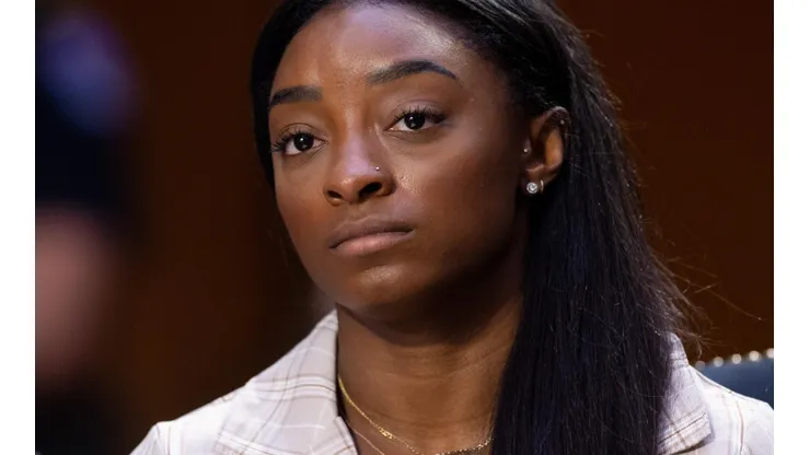 Simone Biles durante o testemunho dado no Senado dos Estados Unidos, sobre as investigações do caso Larry Nassar. (Foto: Getty Images)