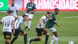 Corinthians e Palmeiras, em campo pelo Campeonato Brasileiro (Foto: Marcello Zambrana/AGIF)