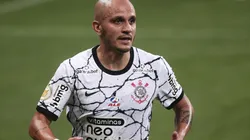 Corinthians renova com Fábio Santos e lateral tem aumento salarial. (Foto: Ettore Chiereguini/AGIF)