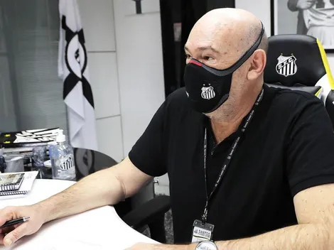 Meia com multa de R$ 306 milhões treina no Santos, mas não deve ser aproveitado; Rueda é acionado