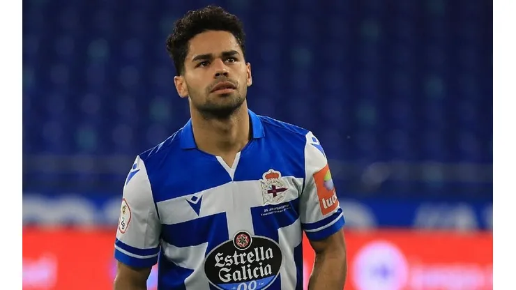 Raí Nascimento fez toda a base no futebol espanhol (Foto: Divulgação/Site Oficial La Coruña)