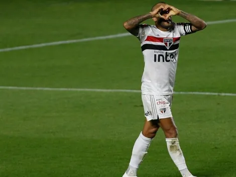Pra onde vai Daniel Alves? Clubes brasileiros se movimentam para ter o jogador
