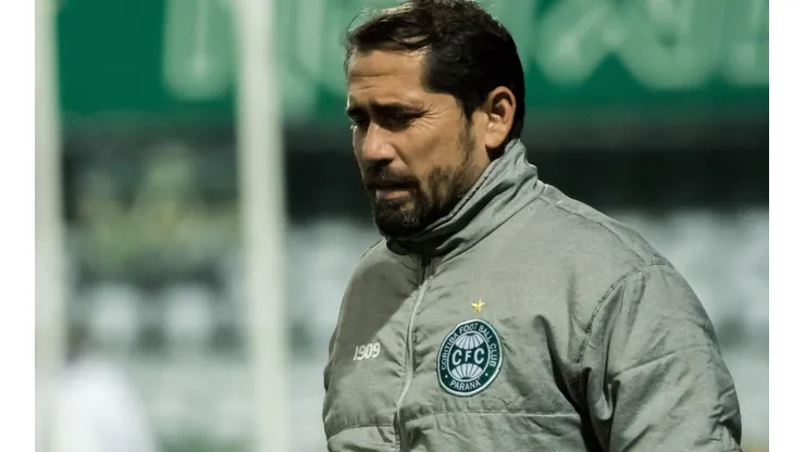 Morínigo: fará mudanças no time titular (Foto: Robson Mafra/AGIF)