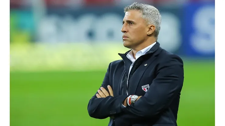 Hernán Crespo, treinador do São Paulo (Foto: Pedro H. Tesch/AGIF)