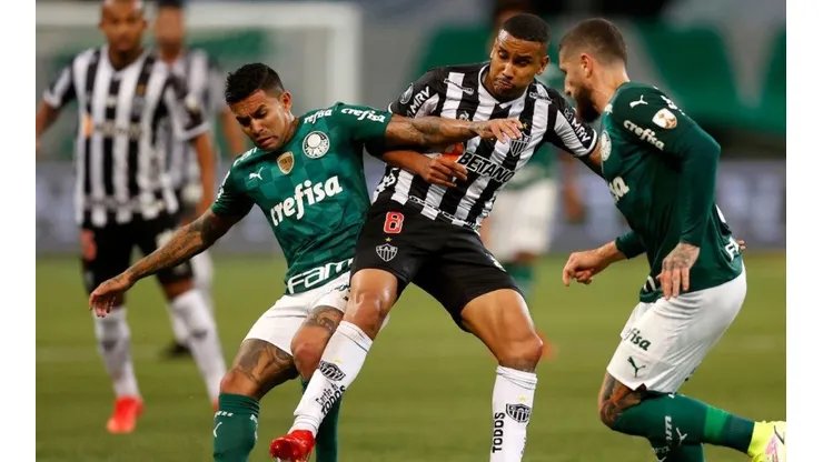 Torcida organizada do Palmeiras critica atuação contra o Atlético-MG pela Libertadores. (Foto: