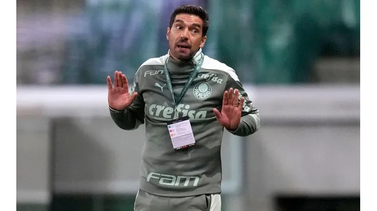 Clima ficou pesado no Verdão; Dudu não gostou de ser substituído. (Foto: Abel Ferreira)