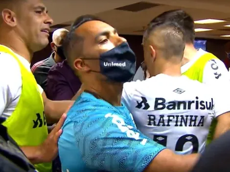 Jean Pyerre rouba a cena contra Flamengo e reprime Diego Souza no vestiário; assista