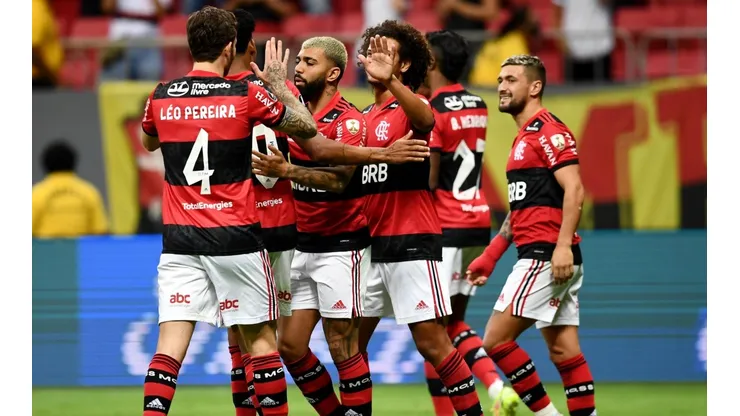 Jogadores do Flamengo comemoram gol pela Libertadores (Foto: Getty Images)