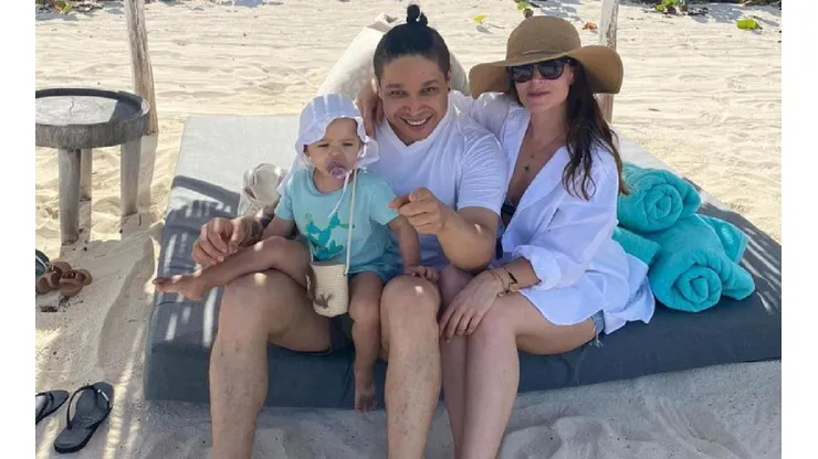 Felipe Mojave e família em Riviera Maya, no México (foto: Reprodução Instagram)