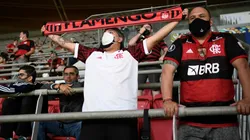 Orientação é para que os torcedores permaneçam de máscaras e mantenham distancia de dois assentos | Crédito: Mateus Bonomi/AGIF