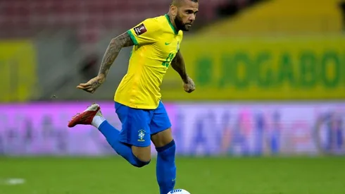 Daniel Alves em jogo da Seleção Brasileira