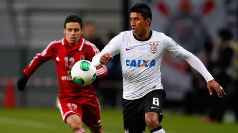 O volante só poderá atuar algum clube brasileiro em 2022, já que a janela de transferências do Brasil já foi encerrada | Crédito: Getty Images