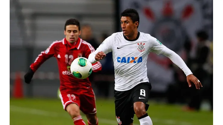 O volante só poderá atuar algum clube brasileiro em 2022, já que a janela de transferências do Brasil já foi encerrada | Crédito: Getty Images