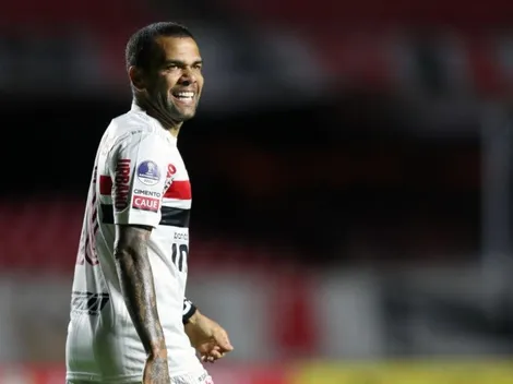 Daniel Alves se despede do São Paulo nas redes sociais