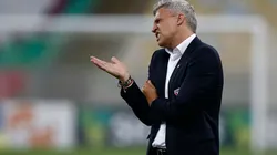 Crespo vive momento conturbado no São Paulo