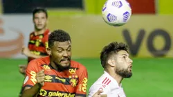 Colorado venceu o Sport por 1 a 0 na noite desta segunda-feira (13) (Foto: Rafael Vieira/AGIF)