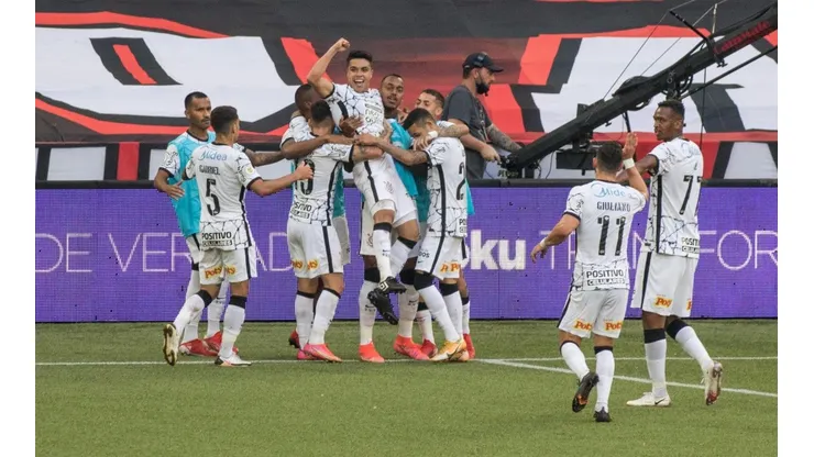 Corinthians de 2021 tem bons números como visitante e supera a equipe de Tite em 2015. (Foto: Robson Mafra/AGIF)