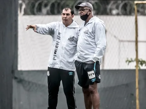 Carille cita 'trabalho anterior' do Santos e web percebe indireta: 'Deu a letra que o futebol ruim é culpa do Diniz'