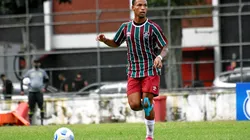 Wallace: corre por fora na disputa por lugar no time (FOTO: MAILSON SANTANA/FLUMINENSE FC/DIVULGAÇÃO)