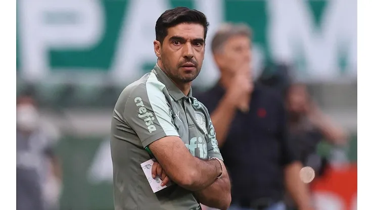 Abel expõe erros e volta a bater na tecla sobre elenco: “precisamos de dois jogadores do mesmo nível em cada posição”
