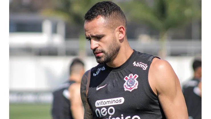 Renato Augusto: fora da partida (Foto: Felipe Szpak/Agência Corinthians/Divulgação)