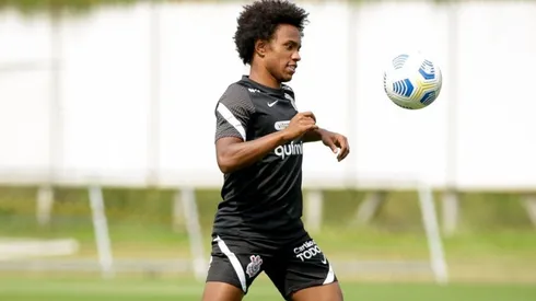 Willian deve ir a campo no domingo, às 18:15 da noite, contra o Atlético-GO (Corinthians/Reprodução)