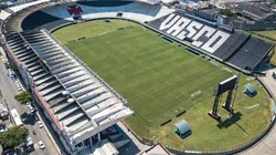 Torcedores invadiram São Januário para protestar contra má fase do time (Foto: Getty Images)