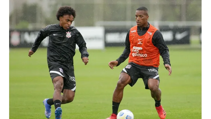 Willian deverá reestrear pelo Corinthians contra o Atlético-GO, neste domingo. (Foto: Rodrigo Coca / Ag. Corinthians)