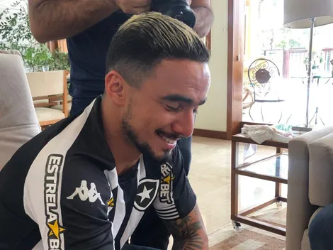 Rafael interage com torcedores pelas redes sociais do Botafogo