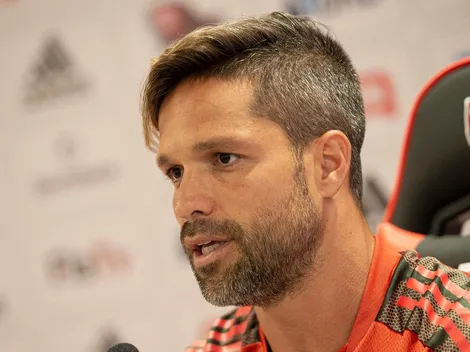 “É um jogadoraço”; Diego Ribas pede medalhão no Flamengo e faz aviso para a diretoria