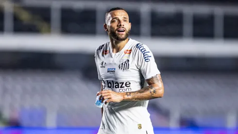 Atacante não esteve presente nos jogos mais recentes do Peixe