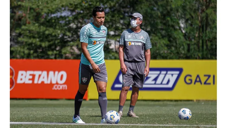 Marlon vai seguir no Fluminense até o final de 2021 (FOTO: LUCAS MERÇON / FLUMINENSE F.C.)