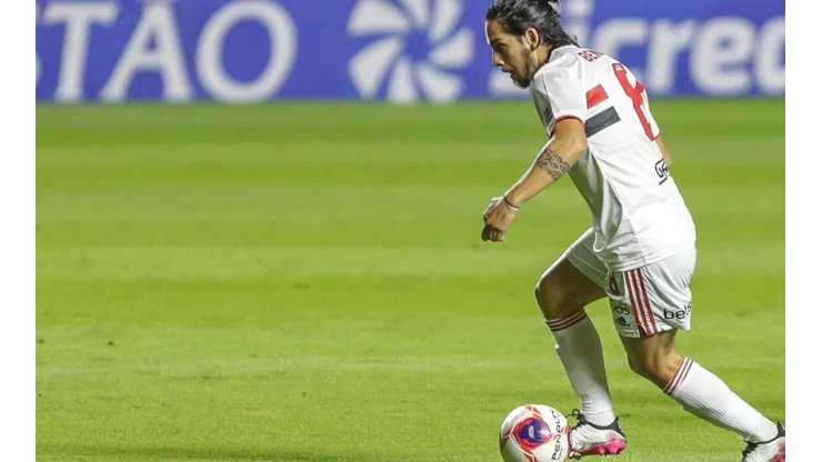 Benítez vem tendo dificuldades para dar sequencia na equipe devido problemas físicos | Crédito: Marcello Zambrana/AGIF