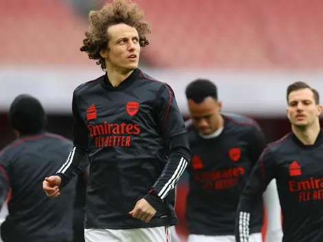 Zinho revela conversa com dirigente e confirma investidas do Flamengo por David Luiz