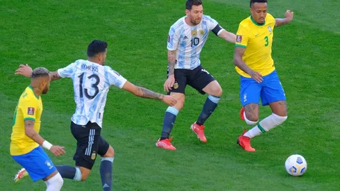 Seleção Brasileira faz o último treino antes de viajar para o Recife para a partida contra o Peru. (Foto: Marcello Zambrana/AGIF)