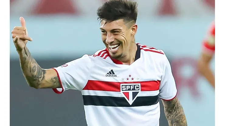Rigoni: em alta pelo Tricolor (Foto: Pedro H. Tesch/AGIF)