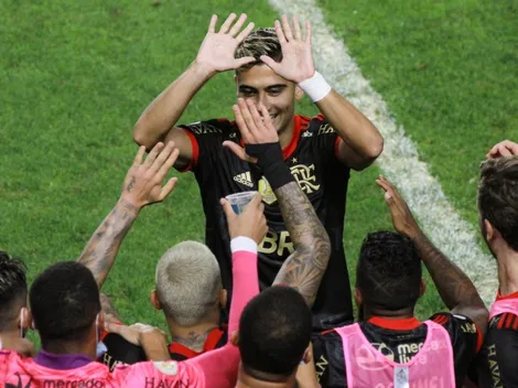 Andreas bomba com torcedores rubro-negros