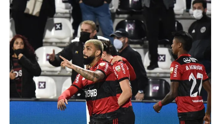 Sem resposta por caso de racismo, Flamengo cobra Conmebol. (Foto: Getty Images)