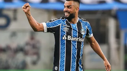 Maicon pretende se tornar treinador e retornar ao clube | Crédito: Pedro H. Tesch/AGIF