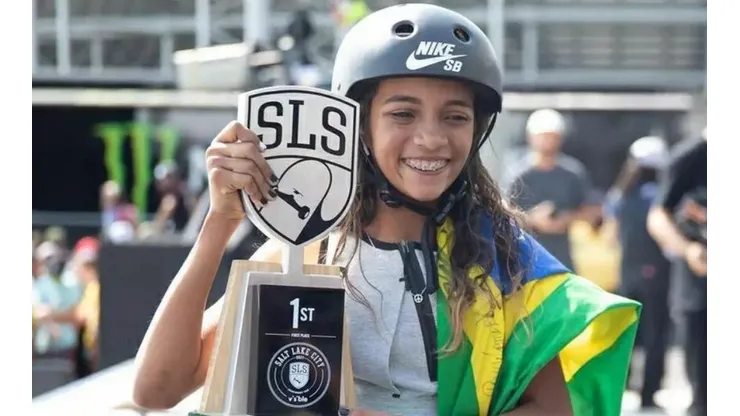 Rayssa Leal, quando venceu o SLS. (Foto: Reprodução Instagram CBSk)