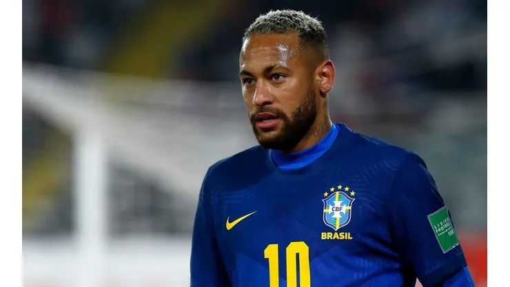 Neymar posta foto em camisa e ironiza críticas sobre o seu peso. (Foto: Getty Images)