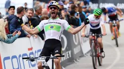 Avancini, vencendo o short track. (Foto: Reprodução Instagram Henrique Avancini)